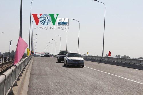 Thông xe cầu La Ngà trên Quốc lộ 20
